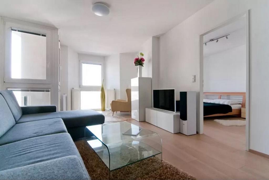 Cosy In Perfect Location *